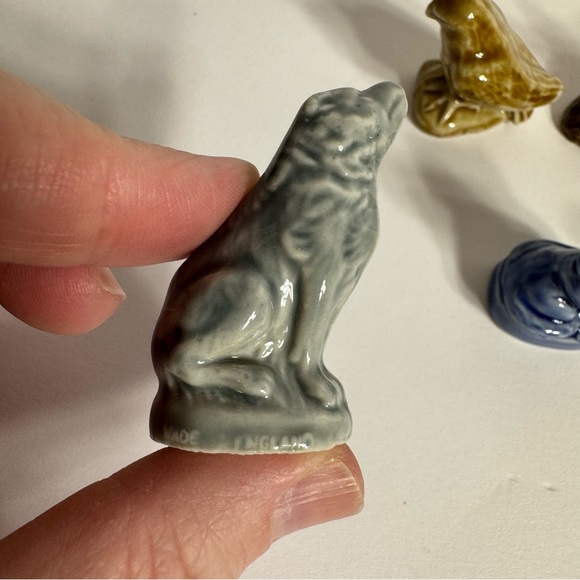 8 Wade Whimsies England Ceramic Animal figurines. - Picture 3 of 14